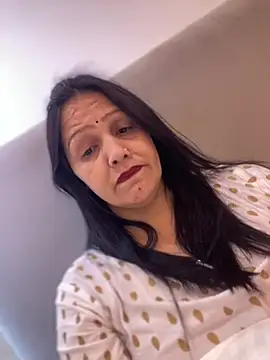simmy14321 লাইভ XXX চ্যাট