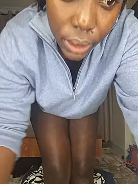 its_rosey's Live XXX Chat