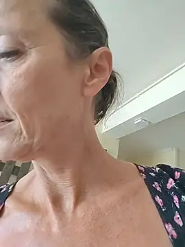 Sacha_Scorp live XXX chat