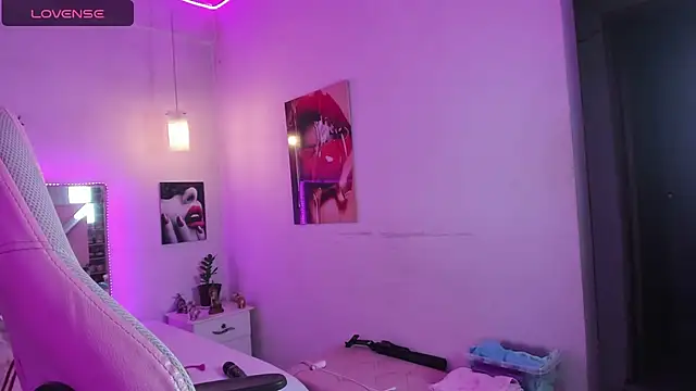 Онлайн чат XXX Karly_moon