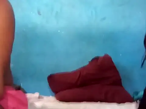 Show de thasmyni na webcam