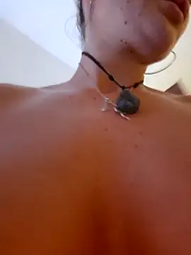 Caramellaa Chat XXX live