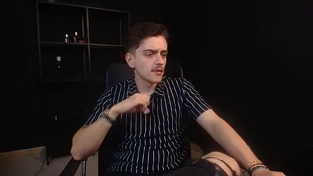 Chat XXX Live FelixStarkk
