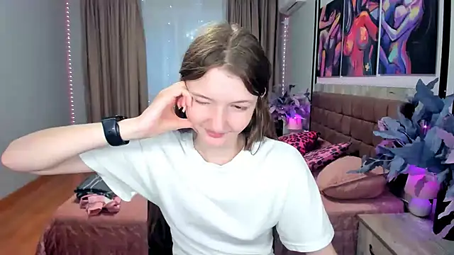 Chat +18 de NikaRain ao vivo