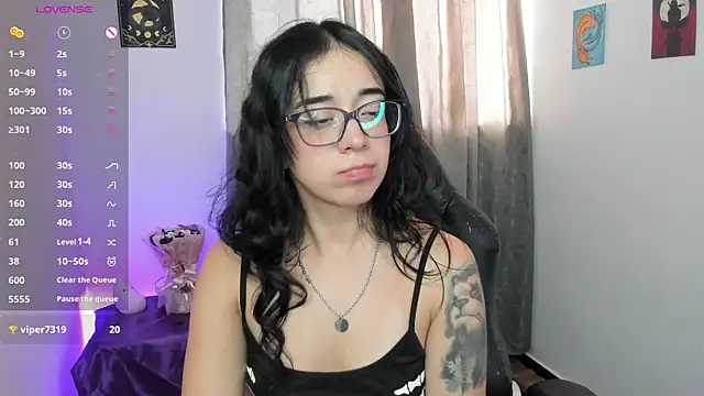 Czat XXX na żywo – indra_cam