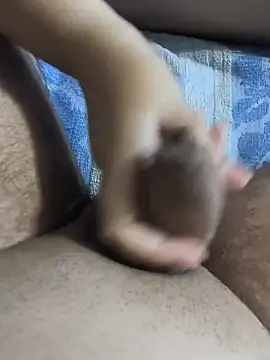 XXX chat uživo modela MadaamJizz_DickLewd