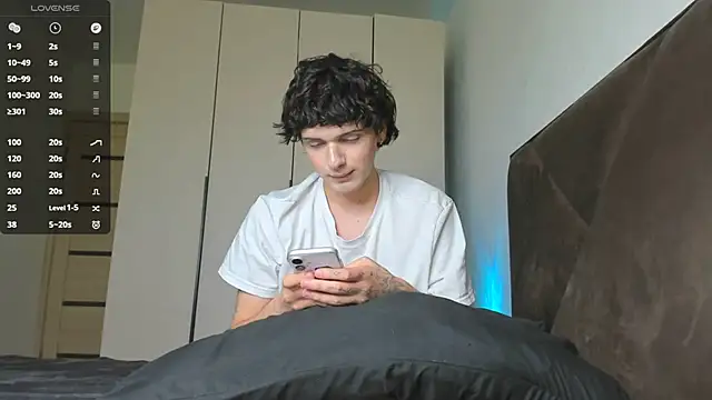 Chatroom XXX en direct de colestorms