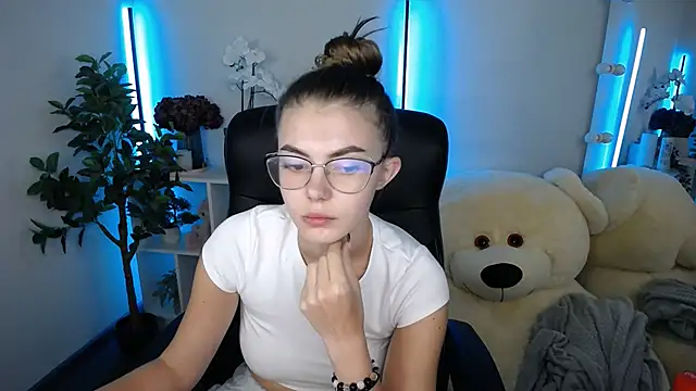 Ritaneer élő XXX-chatje