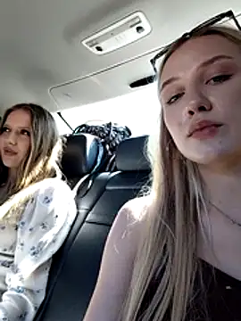 Chat XXX ao vivo de caressyourself