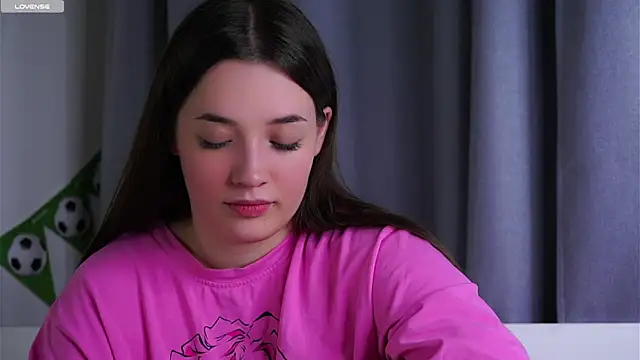 LowOncoming – Live XXX-chat