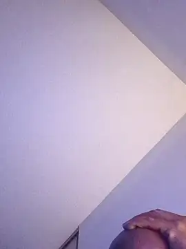 Bulgemaster001's Webcam Show