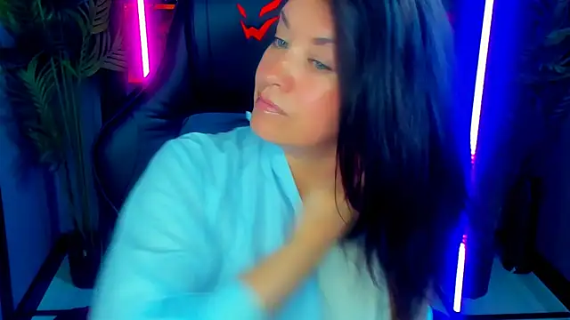 XXX chat uživo modela AnaMills