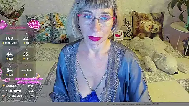 AgataFoxx – Naživo XXX chat