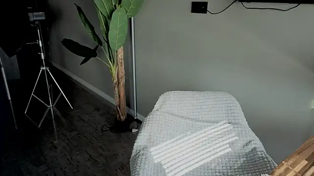ShowmeYourfetish's Live XXX Chat