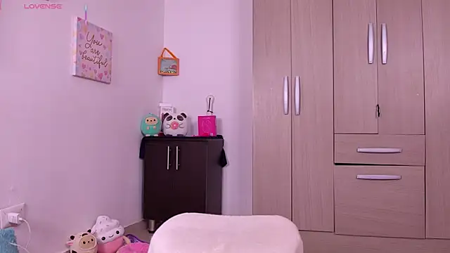 im_natalia's Live XXX Chat