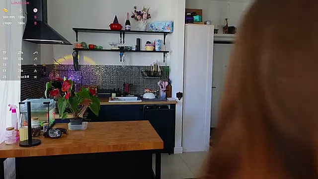 AliviaWithLove's Live XXX Chat