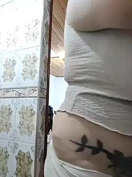 แชท XXX สดของ AlexxiaaMat