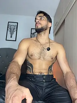 XXX chat uživo modela Maximiliano_ford