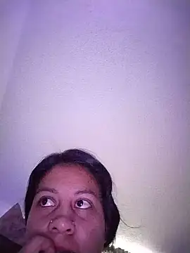 XXX chat uživo modela Tiphanydirty3