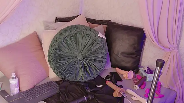 ValeriaOrtega's Live XXX Chat