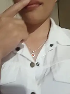 -Brooch- Live XXX-chat