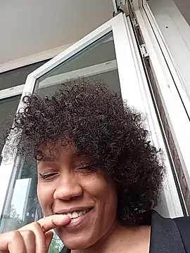 XXX chat uživo modela Yayamuse