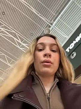 Czat XXX na żywo – SashaCatt