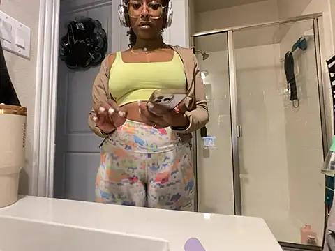 wynterheat's Live XXX Chat