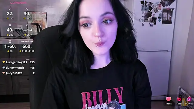 miura_moon's Live XXX Chat