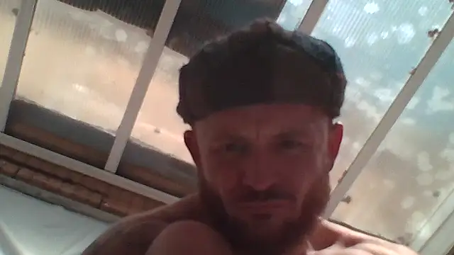 Chat XXX ao vivo de ColosalCock666