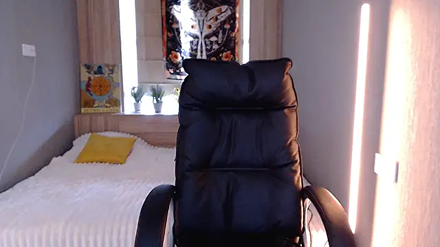 Sweet-n-Strong live XXX chat