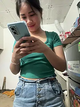 Živý XXX chat MysunllMBb