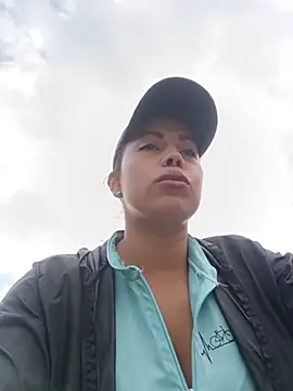 _andrea30 라이브 XXX 채팅