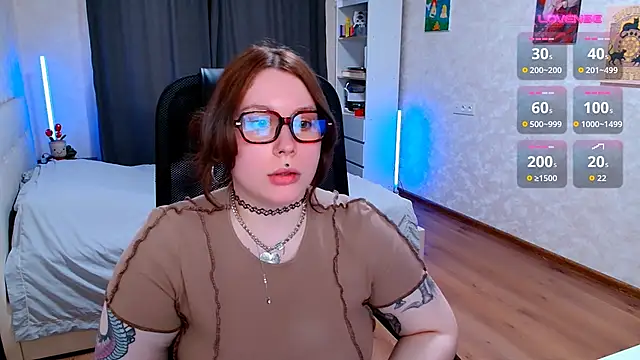 צ'אט XXX בשידור חי של ur_geekgirl
