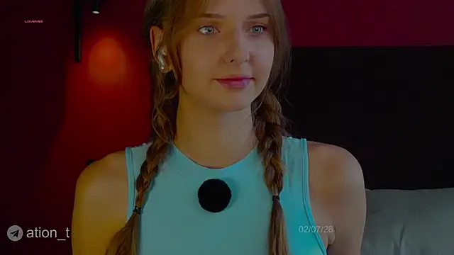 XXX chat uživo modela temptation__