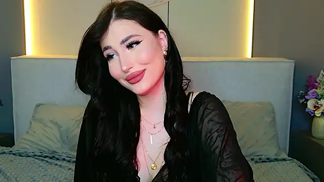 EmmaLawrens' Live XXX Chat