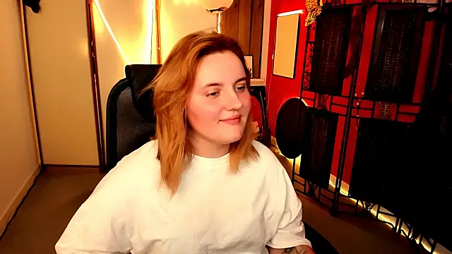 Chat +18 de KathyBriggs ao vivo