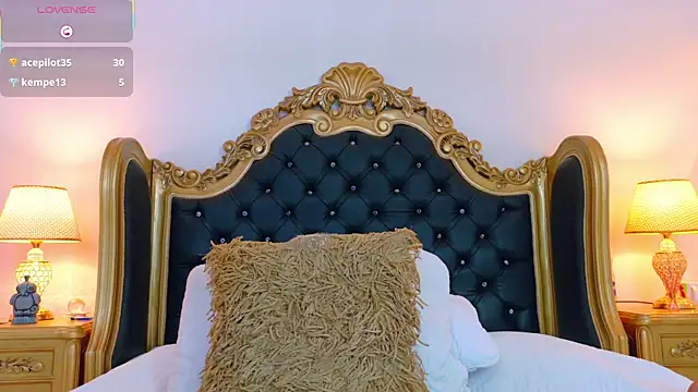 Živý XXX chat AdelinaVans