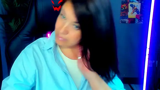 Онлайн чат XXX AnaMills