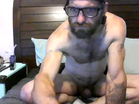yourpersonalpeer1 – Live XXX-chat