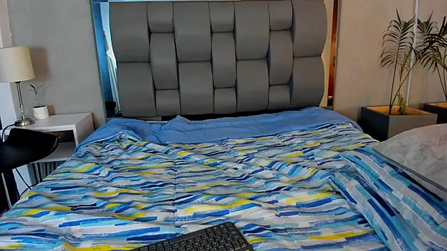 Charlie___Musk webkamerás műsora