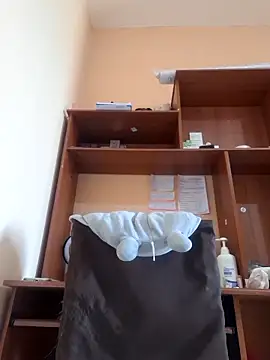 Ally-cutee Chat XXX in diretta