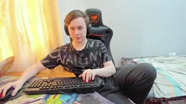 iliaskrislove live XXX chat