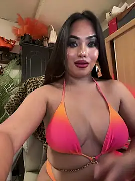 XGoodnessGracious' Live XXX Chat