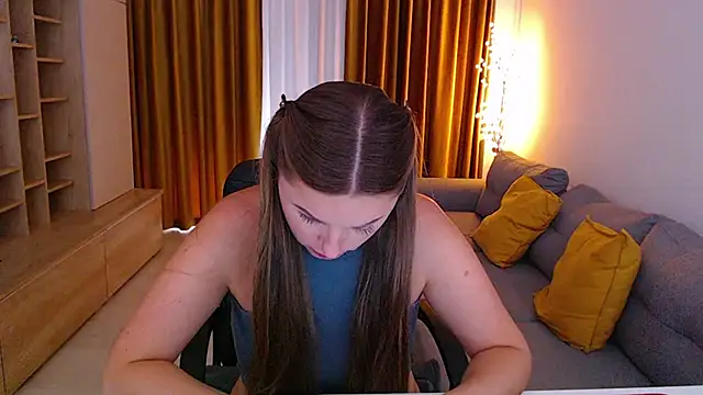 צ'אט XXX בשידור חי של mia_bloomy