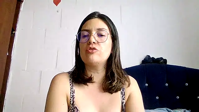 Chat +18 de princessbella93 ao vivo
