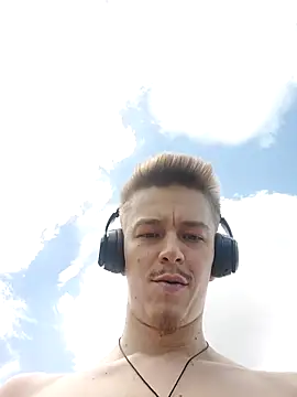 Chat XXX ao vivo de Toyjungee