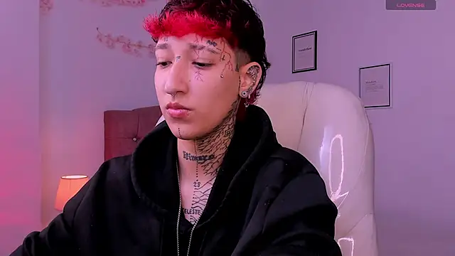 Luci_Rose XXX чат на живо