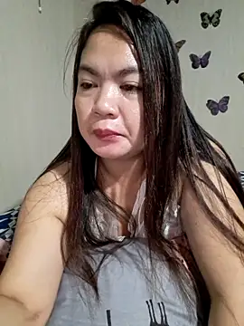 Safiyawild69 Adlı Modelin Canlı XXX Sohbeti