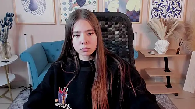 Živý XXX chat SayaHeartnet